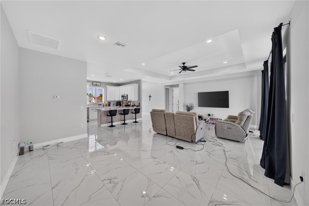 2431 Tropicana Parkway W