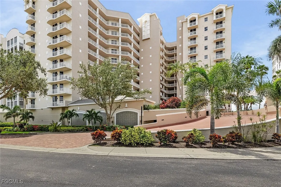 Fort Myers, Florida, 33908, United States, 2 Bedrooms Bedrooms, ,3 BathroomsBathrooms,Residential,Active,1945439