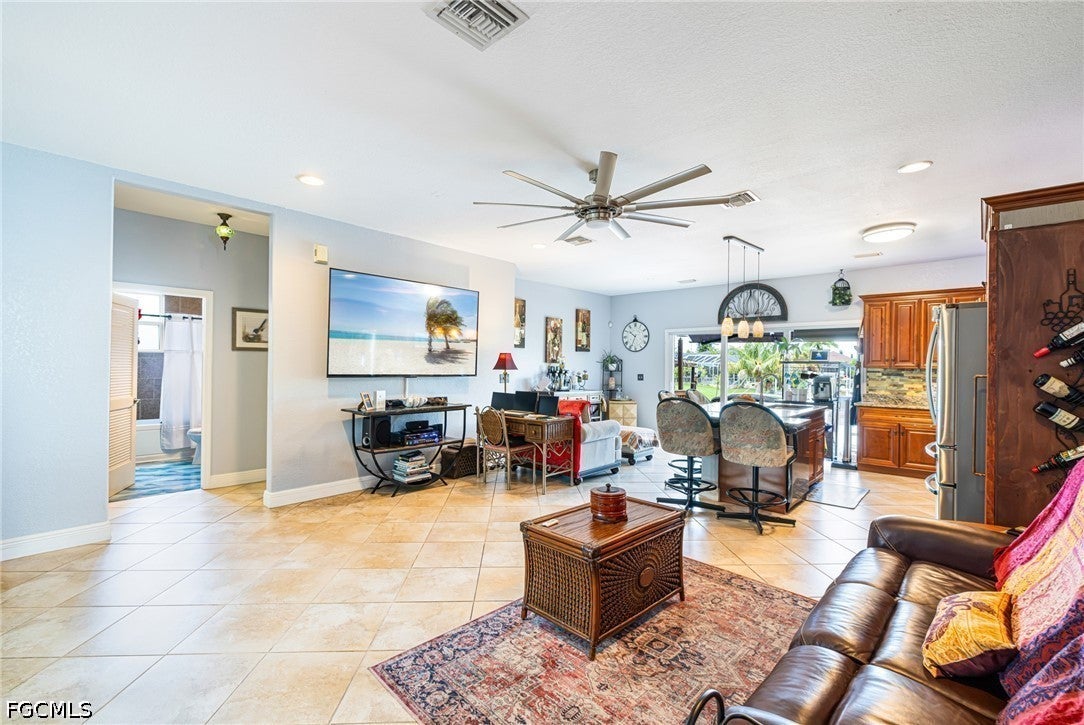 1520 SE 15th Place