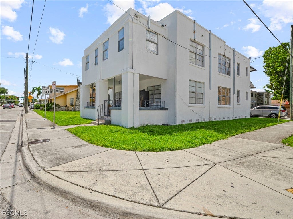 500 SW 8th Avenue