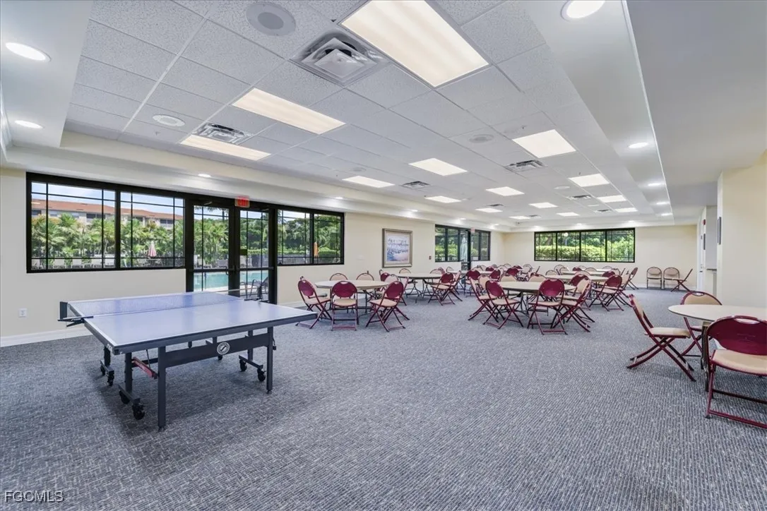 Fort Myers, Florida 33919, United States, 2 Bedrooms Bedrooms, ,2 BathroomsBathrooms,Residential,Active,215491