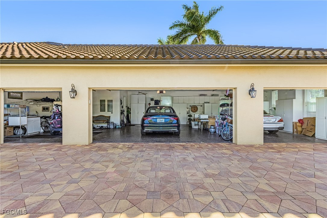 15460 Fiddlesticks Boulevard