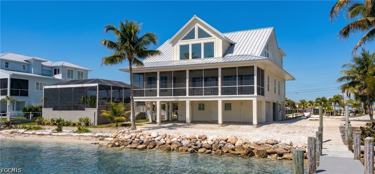 3211 Vacation Lane