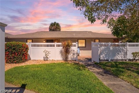 4289 Island Circle 1 Fort Myers FL 33919