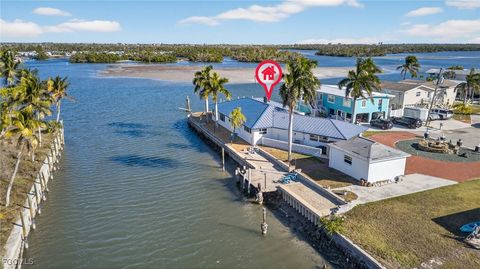 Tiny photo for 867 Oak Street, Fort Myers Beach, FL 33931 (MLS # 2026004899)