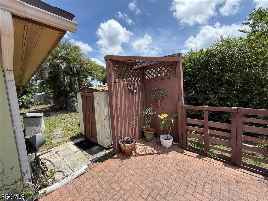 1635 Kensington Court