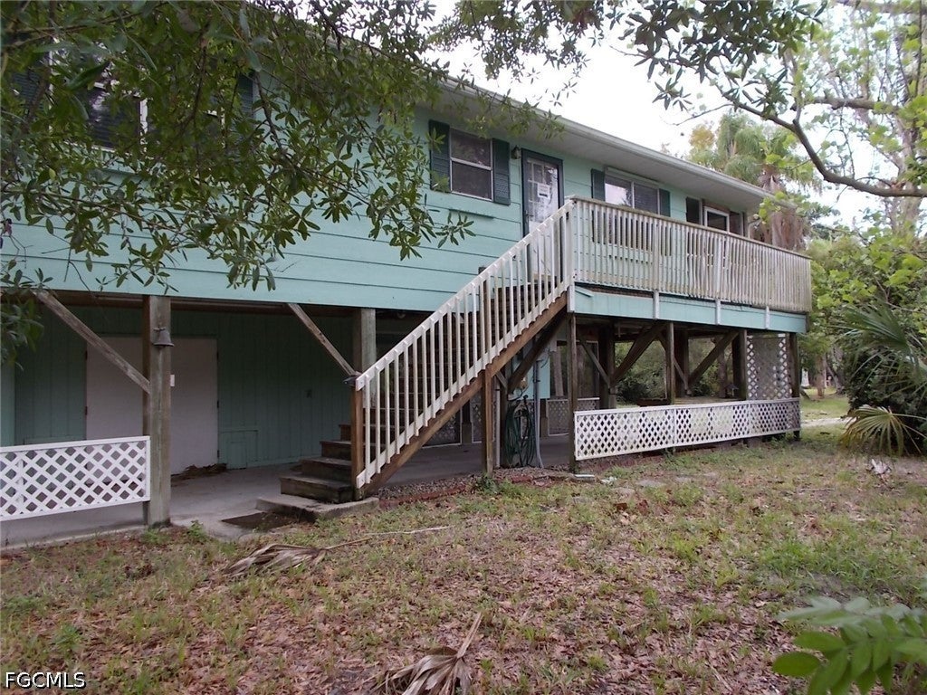 7076 Maida Lane