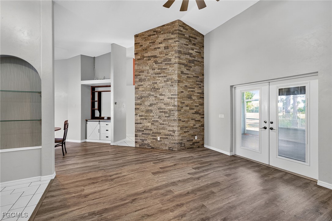 1069 Joponica Avenue S