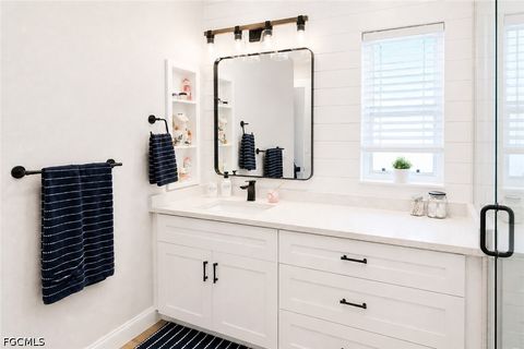 Tiny photo for 625 SW 36th Street, Cape Coral, FL 33914 (MLS # 2026020152)