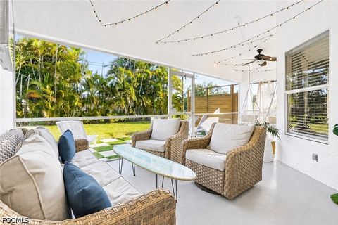 Tiny photo for 625 SW 36th Street, Cape Coral, FL 33914 (MLS # 2026020152)