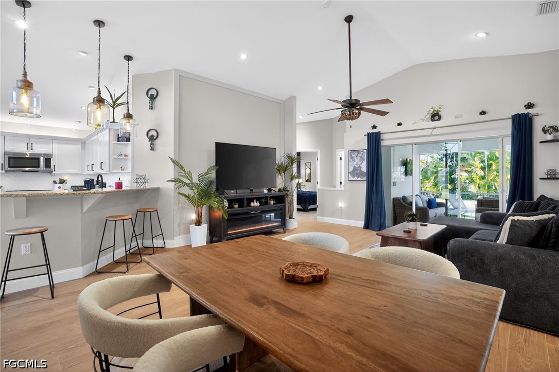 625 SW 36th Street