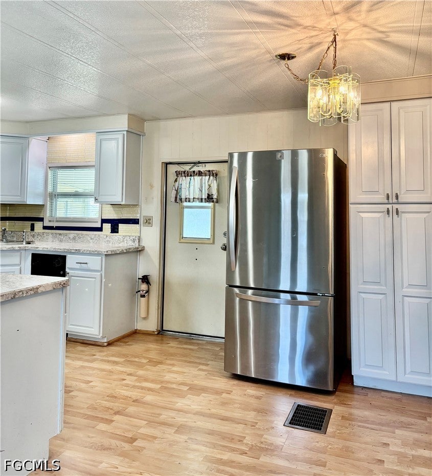 518 Pine Tree Court