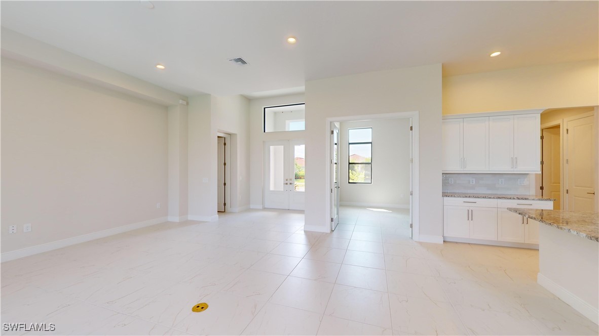 2809 Cape Coral Parkway W