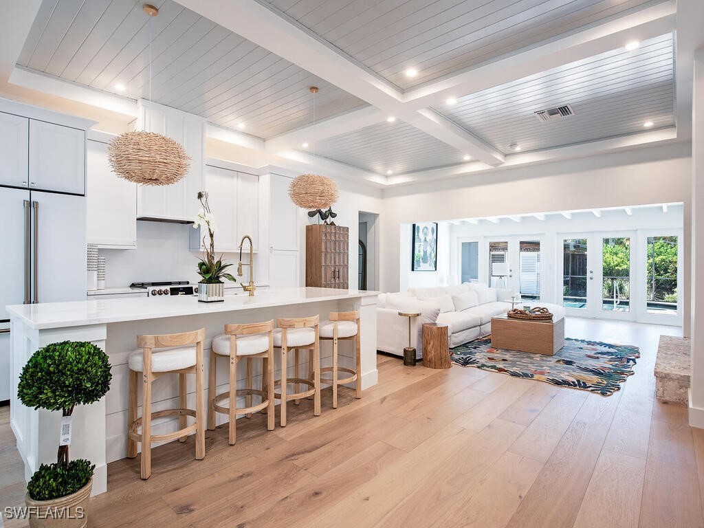 Photo 1 of 12 — 140 2nd Avenue S, Naples, FL 34102