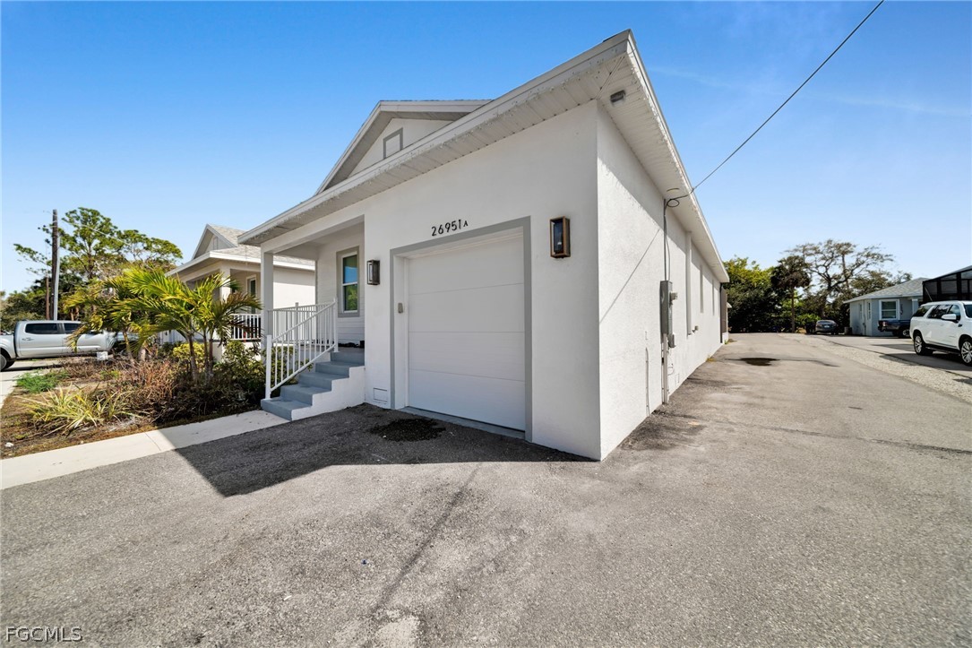 26951 N RIVERSIDE Drive