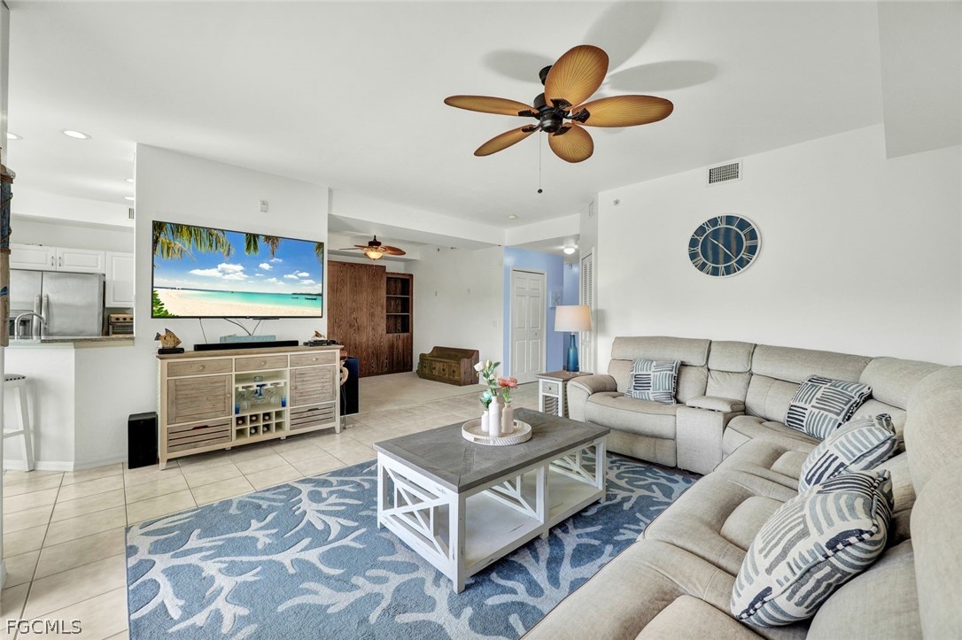 4005 Palm Tree Boulevard 307