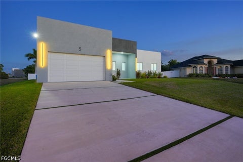 Tiny photo for 5 SW 26th Place, Cape Coral, FL 33991 (MLS # 2026039087)