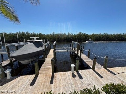 5816 Shell Cove Drive 118 Cape Coral FL 33914