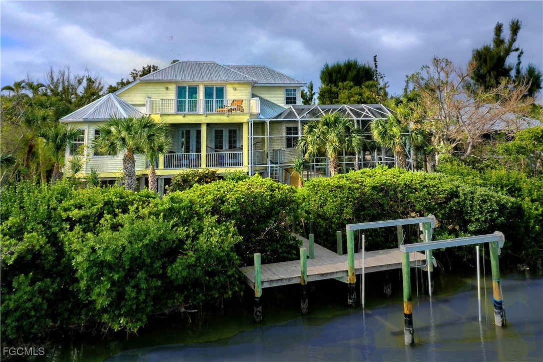 5810 Pine Tree Drive