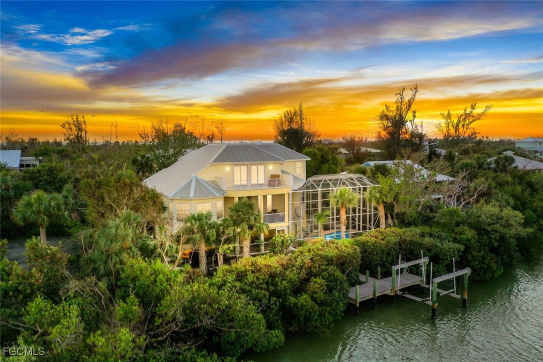 5810 Pine Tree Drive