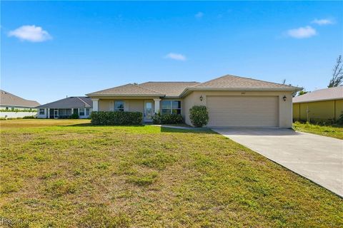 2822 NW 11th Terrace Cape Coral FL 33993