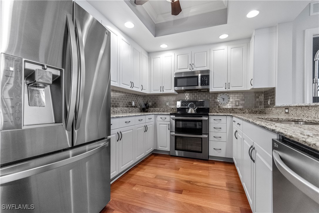 2090 W 1st Street I409
