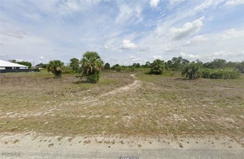 1217 Eburn Street E Lehigh Acres FL 33974