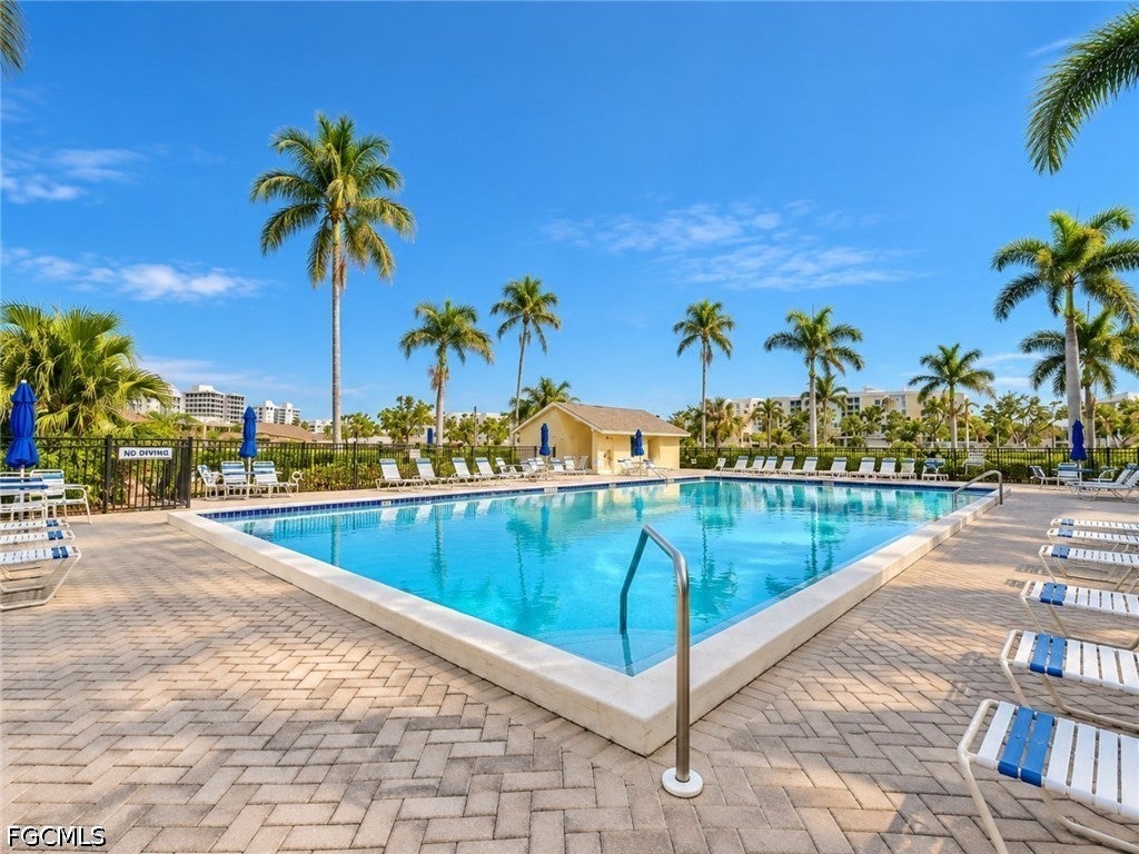 7327 Estero Boulevard 100