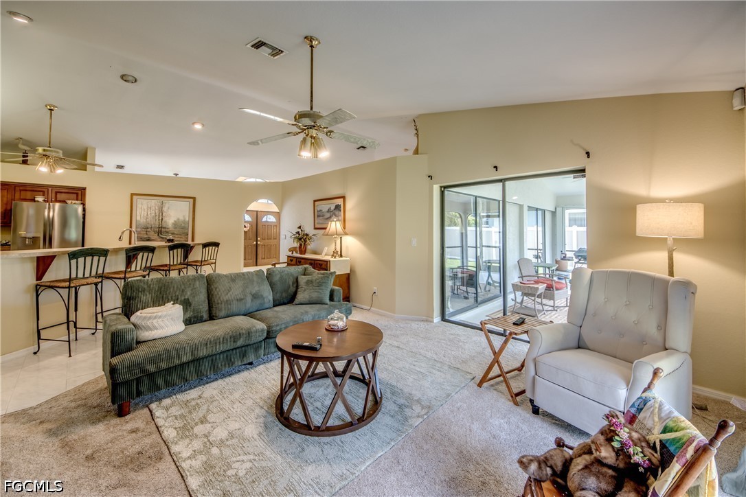 1140 SW 42nd Terrace