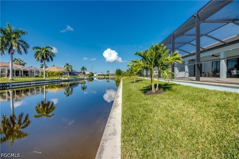 Tiny photo for 1148 SW 39th Street, Cape Coral, FL 33914 (MLS # 2026038986)