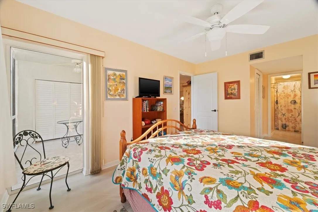 Naples, Florida 34104, United States, 2 Bedrooms Bedrooms, ,2 BathroomsBathrooms,Residential,Pending,131547