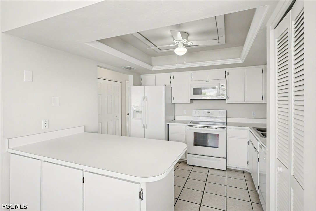 4528 SE 5th Place 8