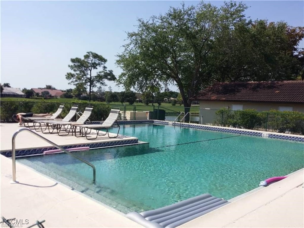 9856 Costa Mesa Lane 601