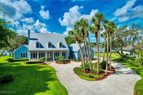 16470 Oakview Circle Alva FL 33920