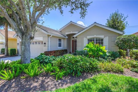1805 Winding Oaks Way Naples FL 34109