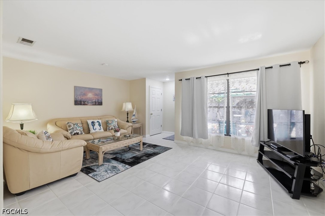147 SW 47th Terrace 1