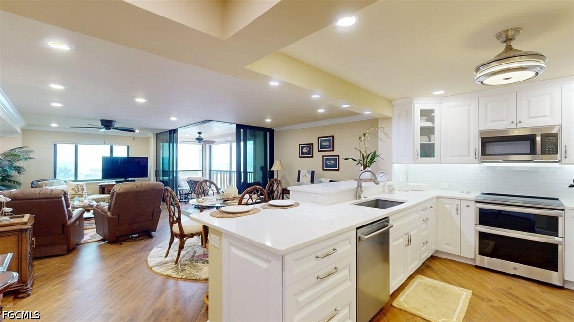 6662 Estero Boulevard 409