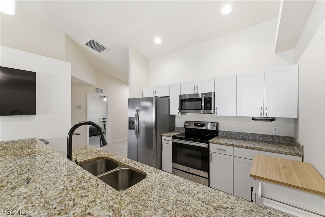 526-528 SE 5th Place