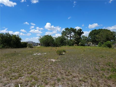 5402 5th Street W Lehigh Acres FL 33971