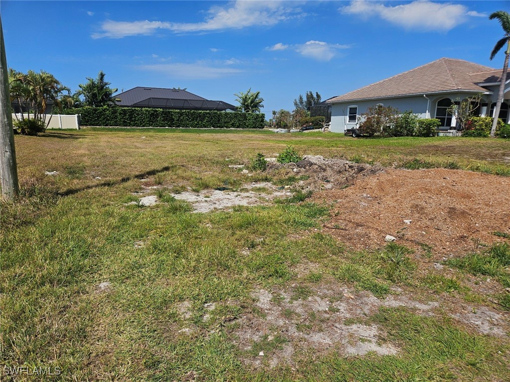 420 SW 38th Place