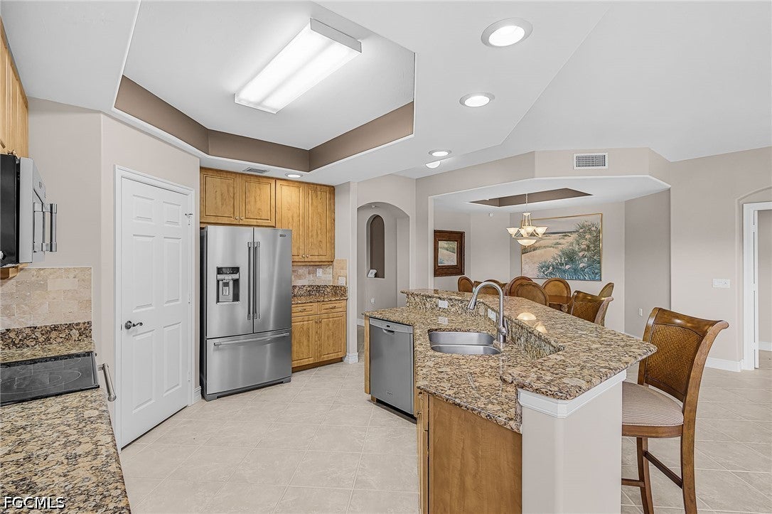 12061 Brassie Circle B102