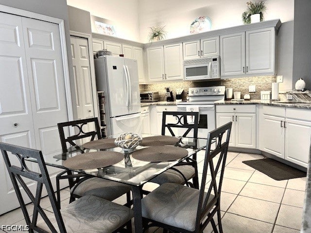 10113 Colonial Country Club Boulevard 2205