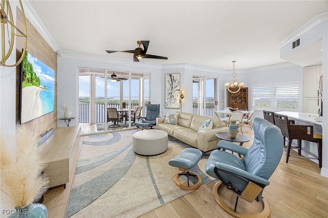 4141 Bay Beach Lane 486