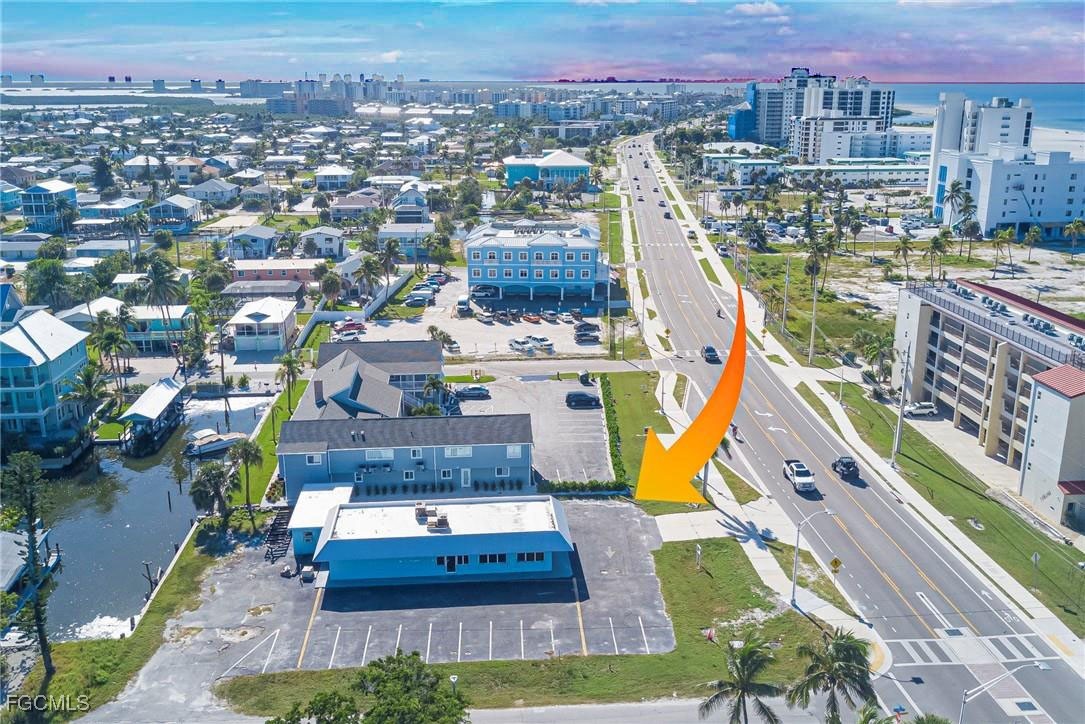 6101 Estero Boulevard