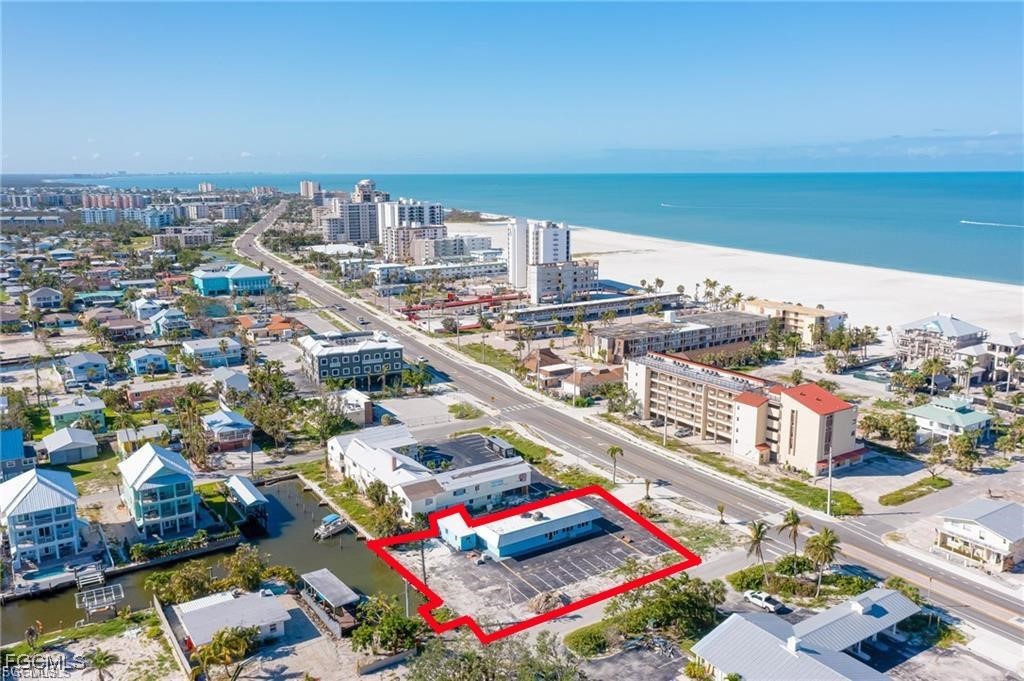 6101 Estero Boulevard