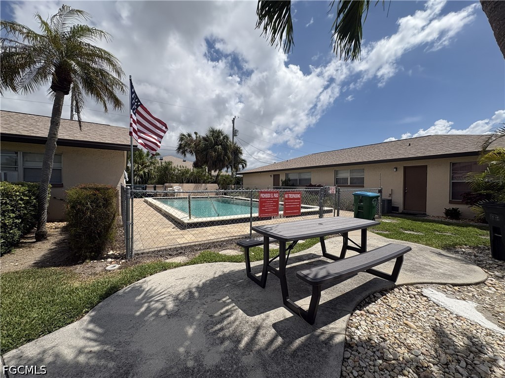 619 SE 47th Street 5