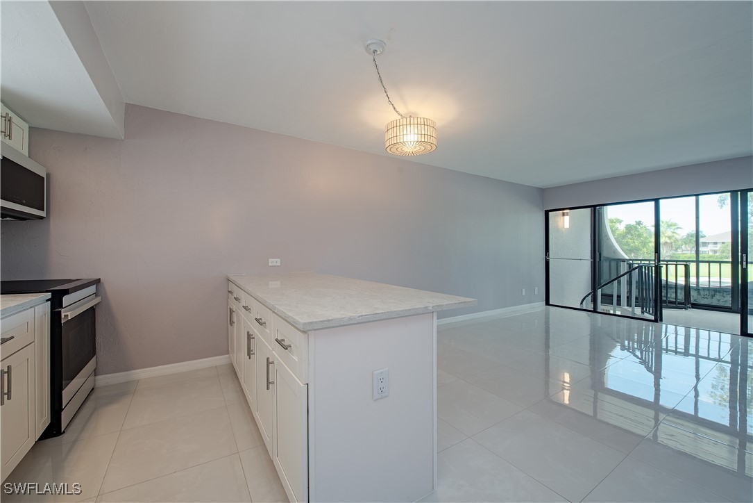 1024 Anglers Cove C208