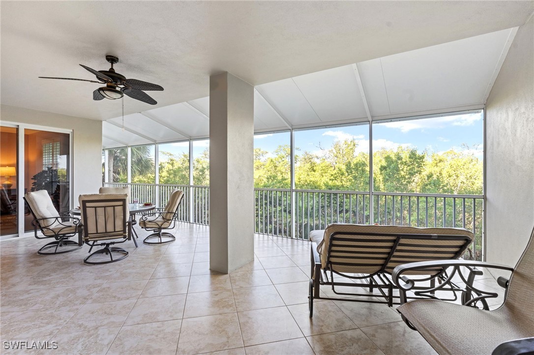 337 Vintage Bay Drive D4