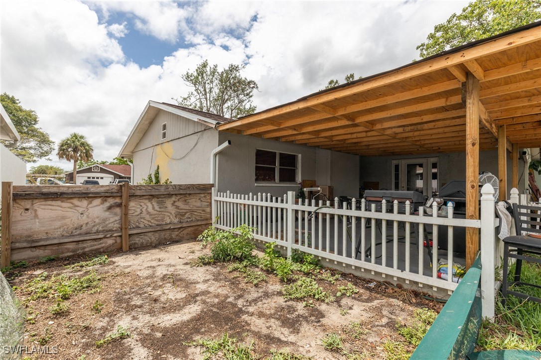 2418 43rd Street SW