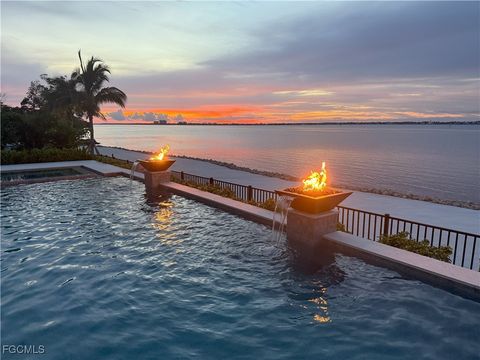 Tiny photo for 11380 Longwater Chase Court, Fort Myers, FL 33908 (MLS # 225042680)